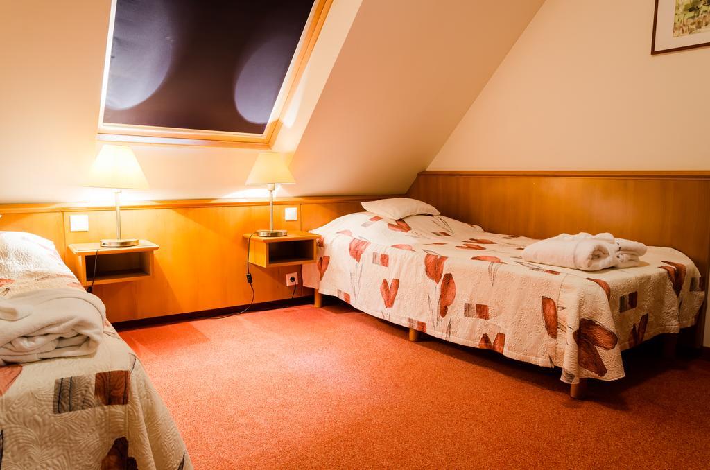 Kehida Hertelendy Haz Hotell Kehidakustány Exteriör bild